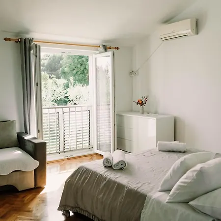 Darko Apartmán