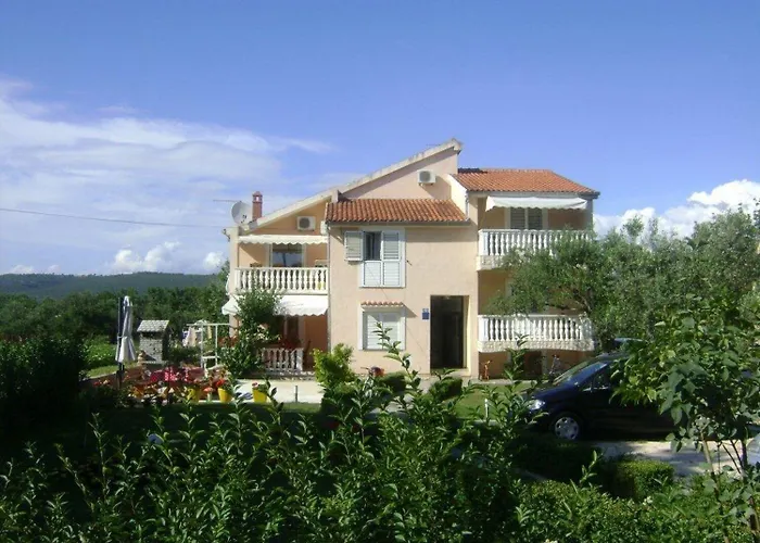 Апартаменты Darko Сукошан