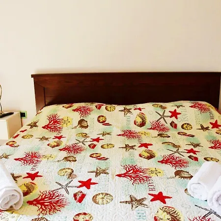 Darko - 30 M From Apartament