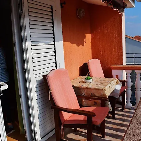 Darko - 30 M From Apartament