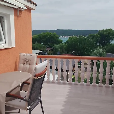 Darko Apartmán Sukošan